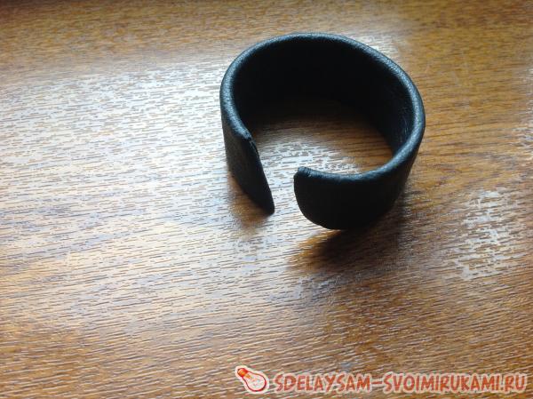 Бижутерия из кожи своими руками для начинающих: мастер-класс с фото