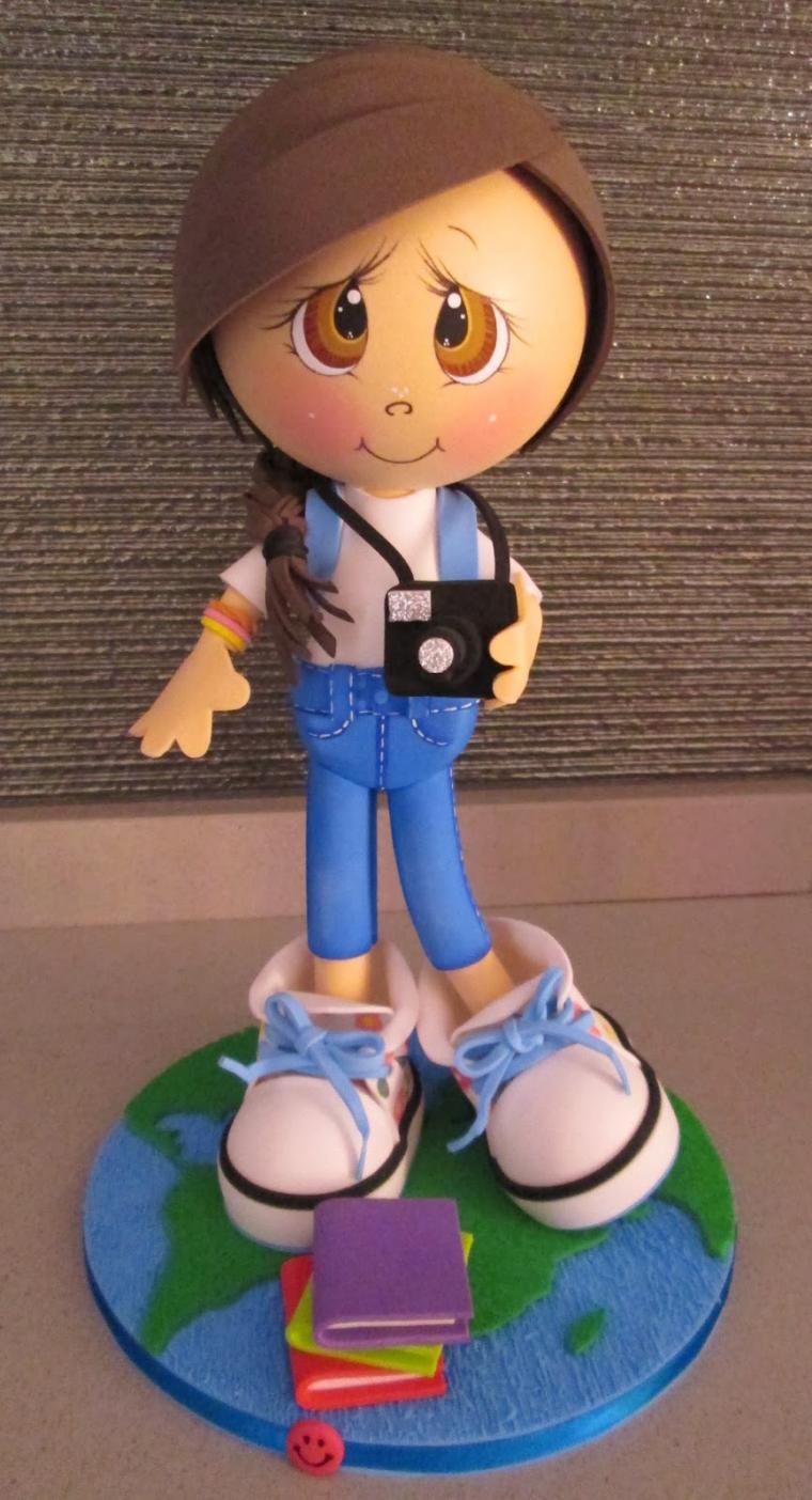 Вот такие могут получиться красивые ботиночки у куклы из фоамерана