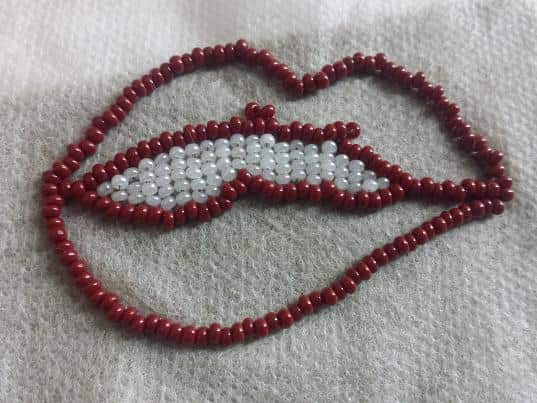 Брошь из бисера своими руками - 15 мастер-классов для начинающих