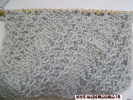 узоры для вязания шарфов спицами -Красивый и простой в исполнении двусторонний узор с перемещенными петлями